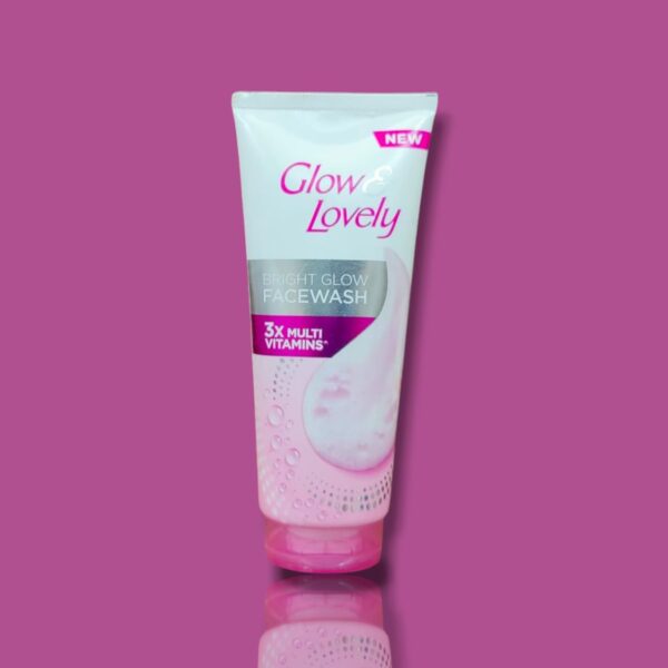 GLOW LOVELY FACE WASH